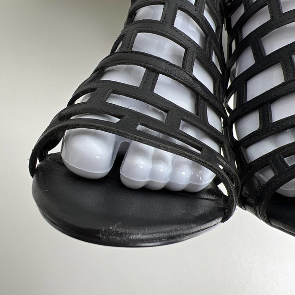 Lauren Ralph Lauren Sandra Sandals, Size 8 - Picture 15 of 16